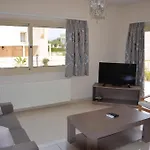 וילה Anthorina 3 *
